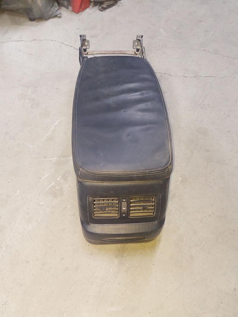 Бар Bar подлокотник 1 000 TMT - Ашхабад - img 1