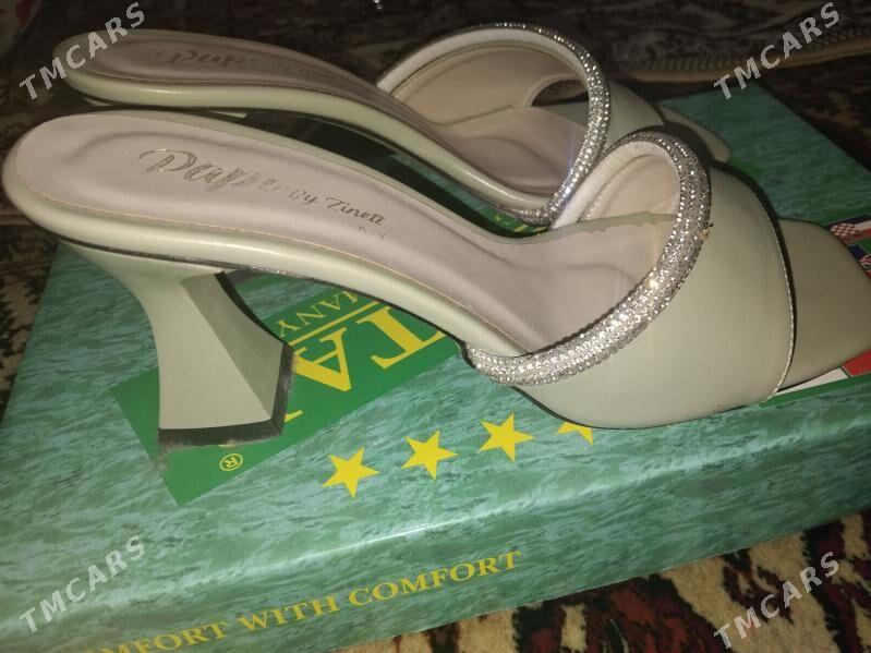 kowus - 30 mkr - img 1