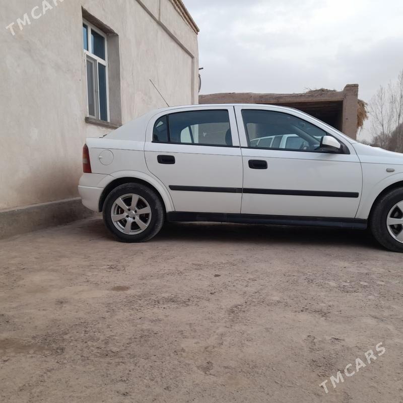 Opel Astra 2002 - 95 000 TMT - Daşoguz - img 1