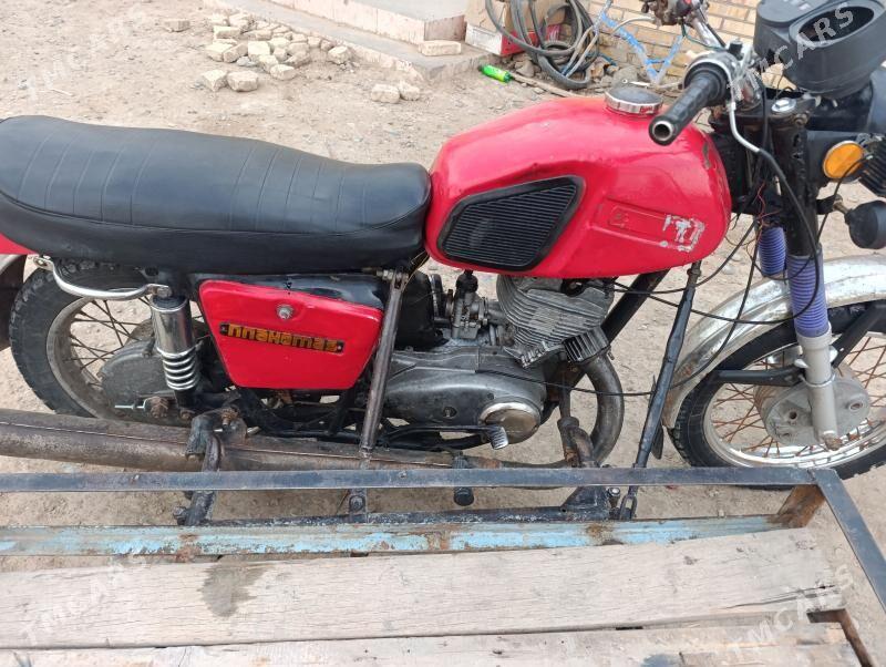 Iž Planeta 5 2015 - 12 000 TMT - Мургап - img 1