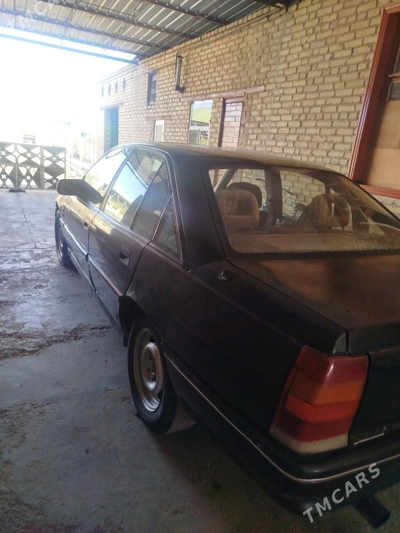 Opel Omega 1989 - 15 000 TMT - Türkmenabat - img 1