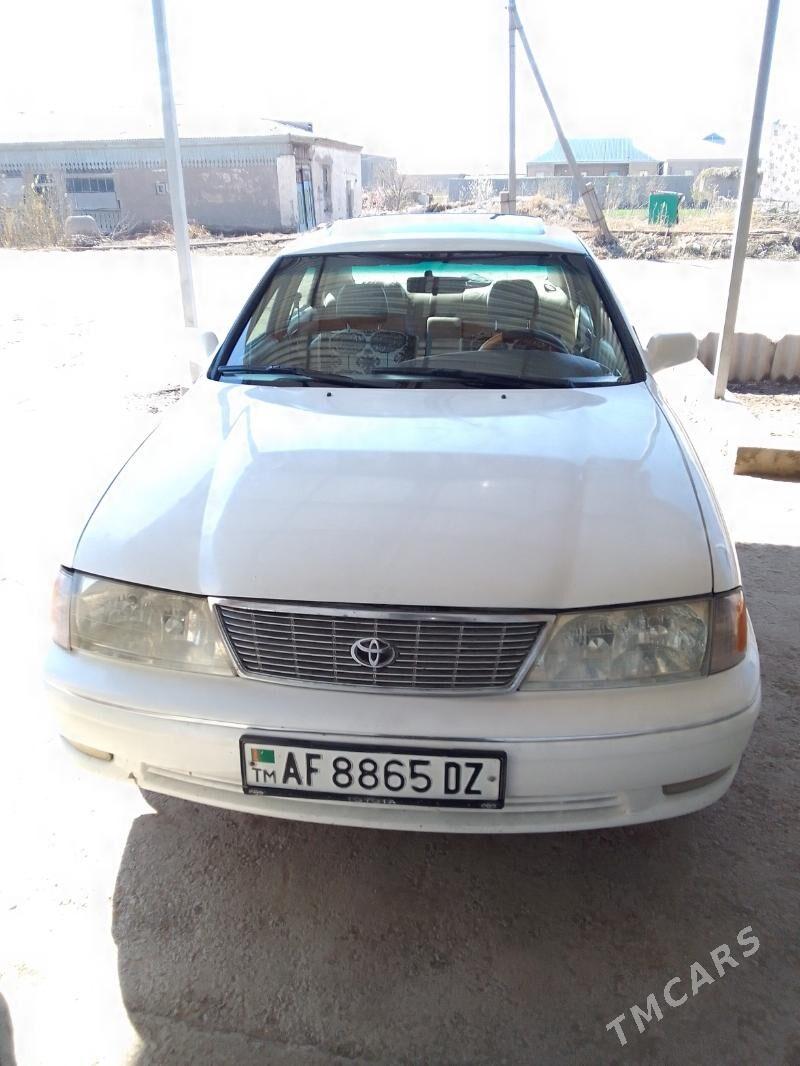 Toyota Avalon 1998 - 140 000 TMT - Gurbansoltan Eje - img 1
