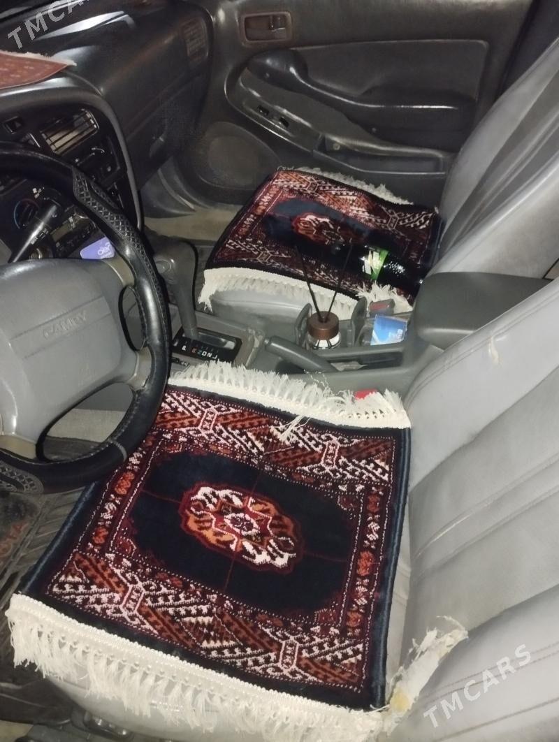 Toyota Camry 1996 - 100 000 TMT - 1 mkr - img 1