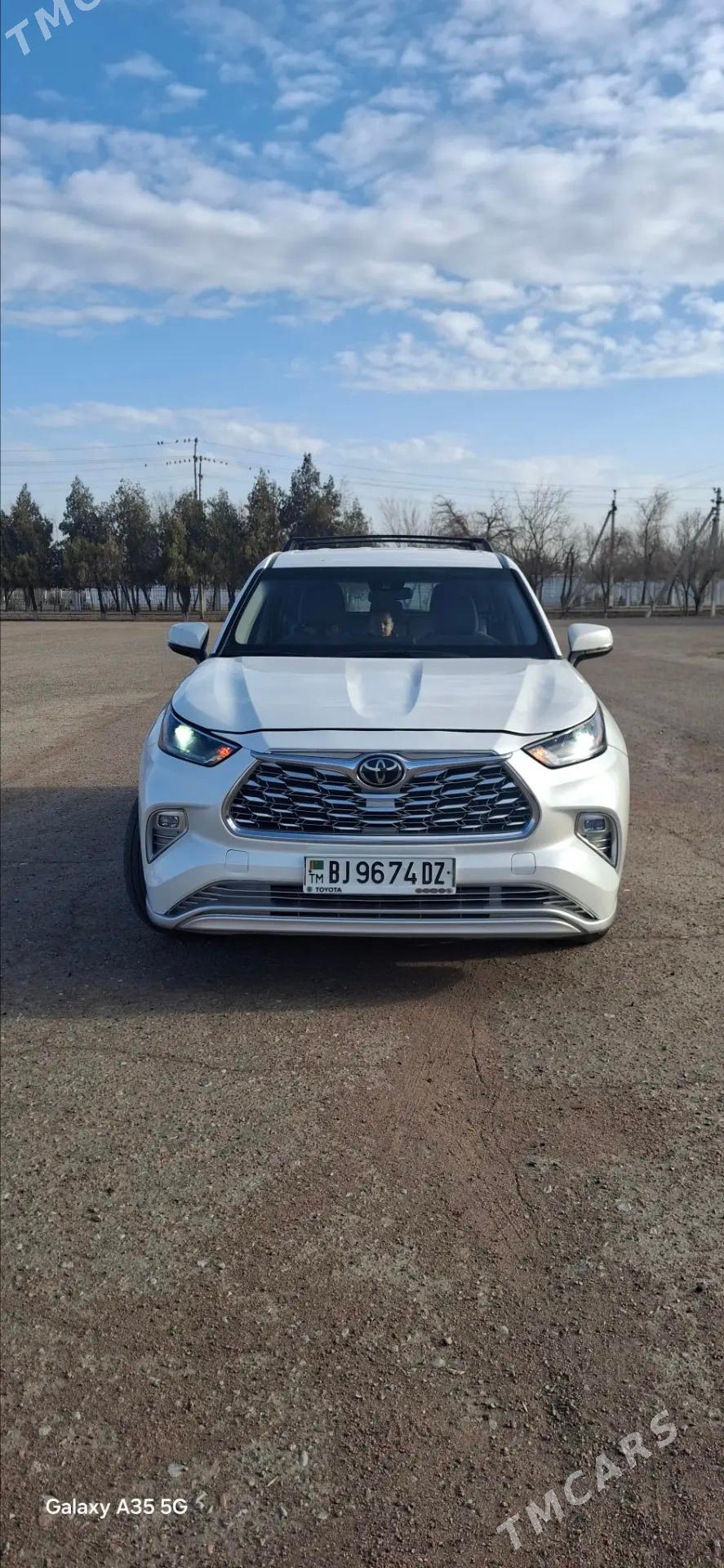 Toyota Highlander 2021 - 474 000 TMT - Дашогуз - img 1