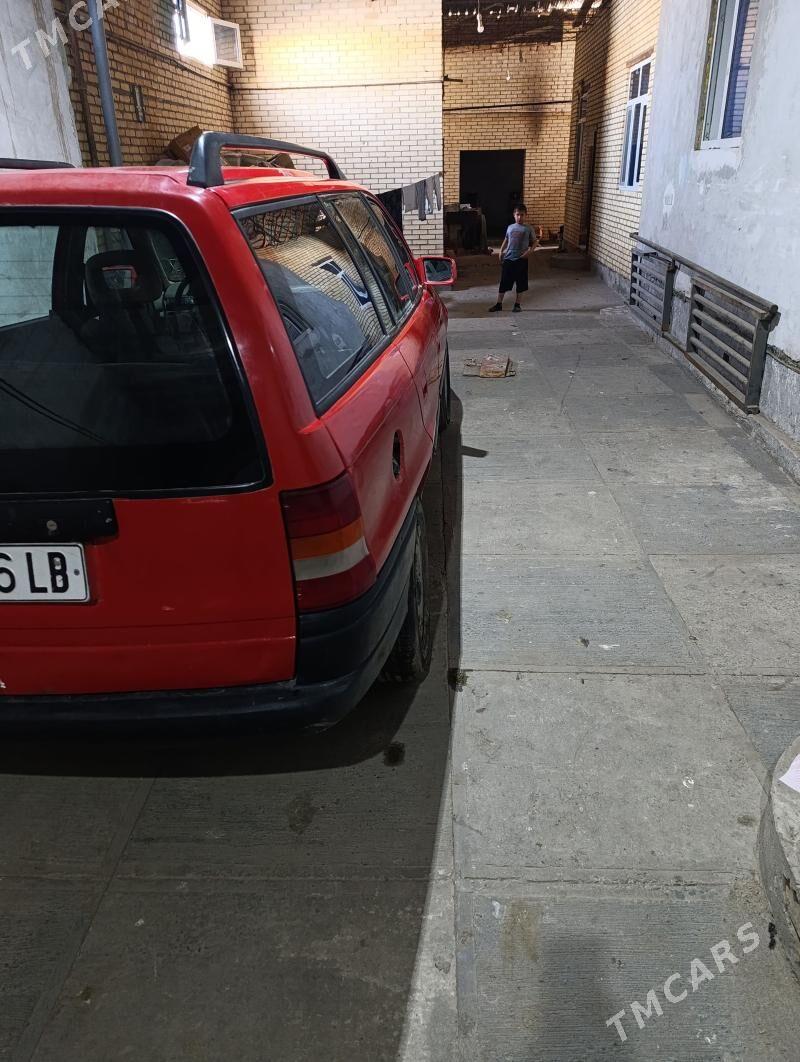Opel Astra 1993 - 29 000 TMT - Туркменабат - img 1