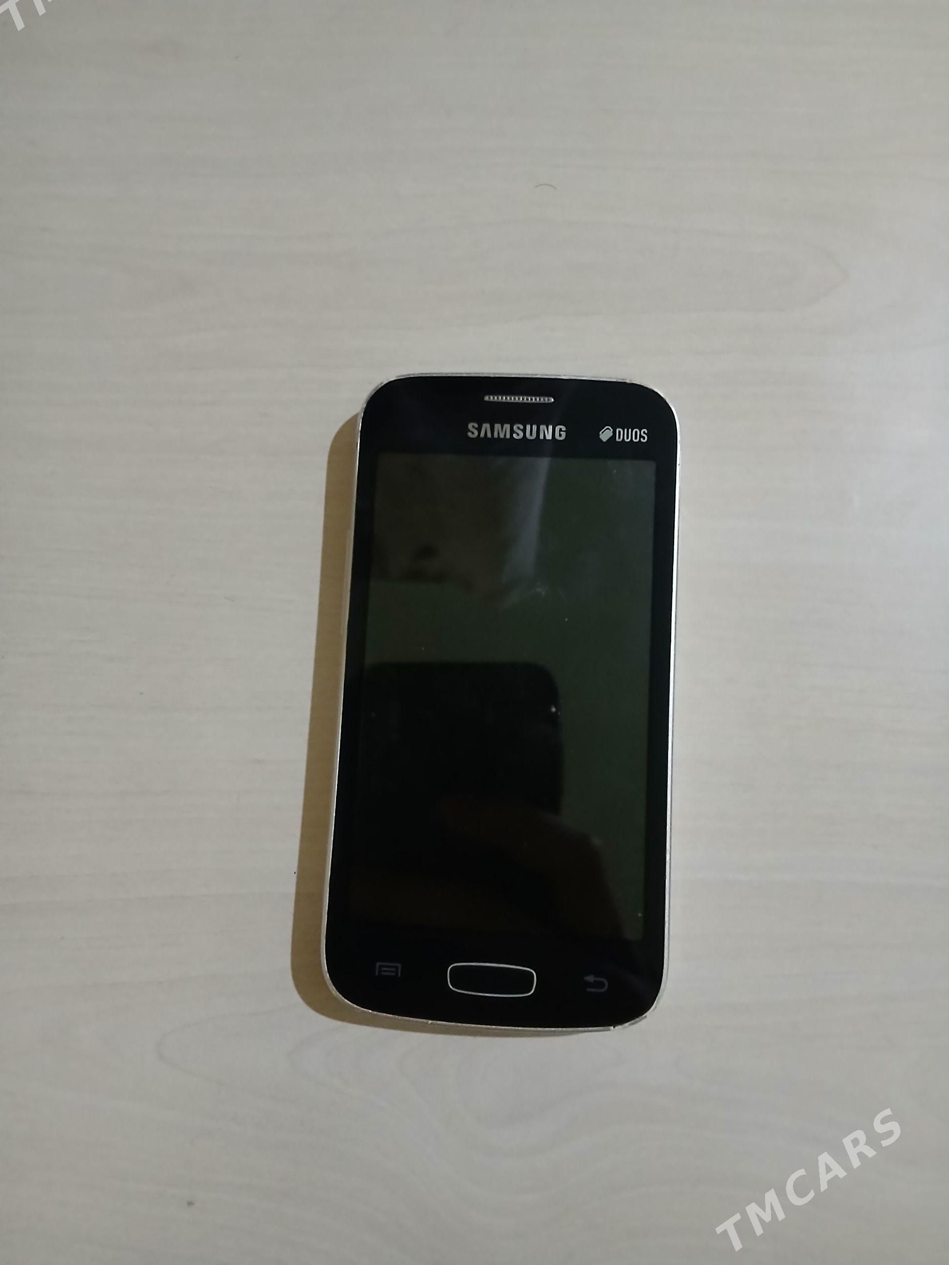 SAMSUNG GT-S7262 - Büzmeýin - img 1