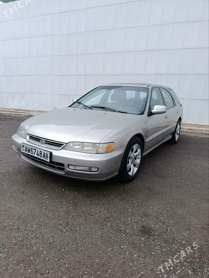 Honda Accord 1997 - 55 000 TMT - Теджен - img 1