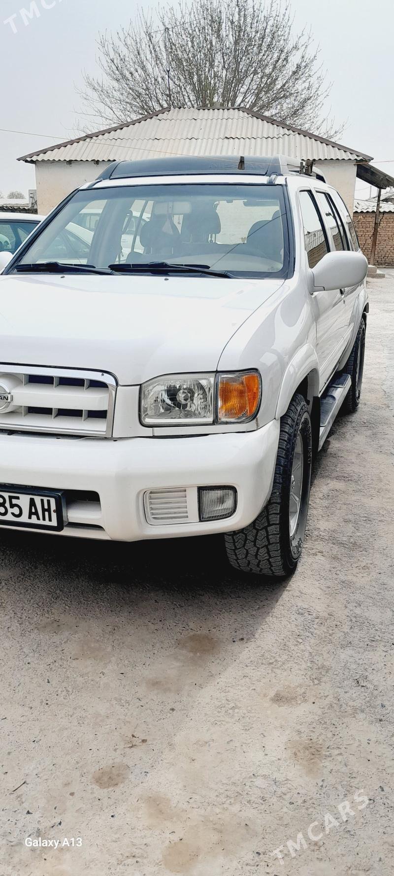 Nissan Pathfinder 2004 - 160 000 TMT - Теджен - img 1