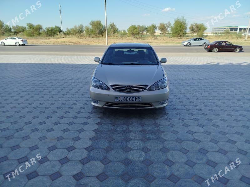 Toyota Camry 2003 - 172 000 TMT - Мары - img 1