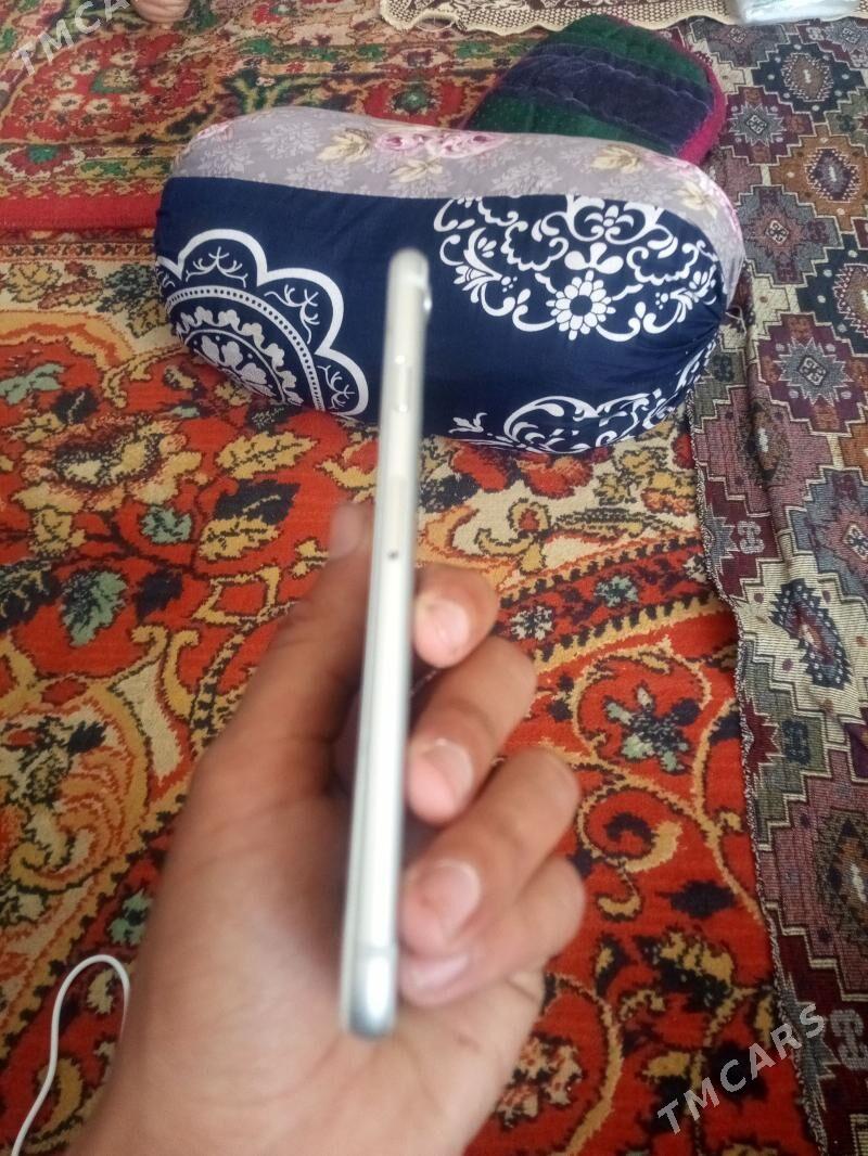 iPhone 6s - Сакарчага - img 1