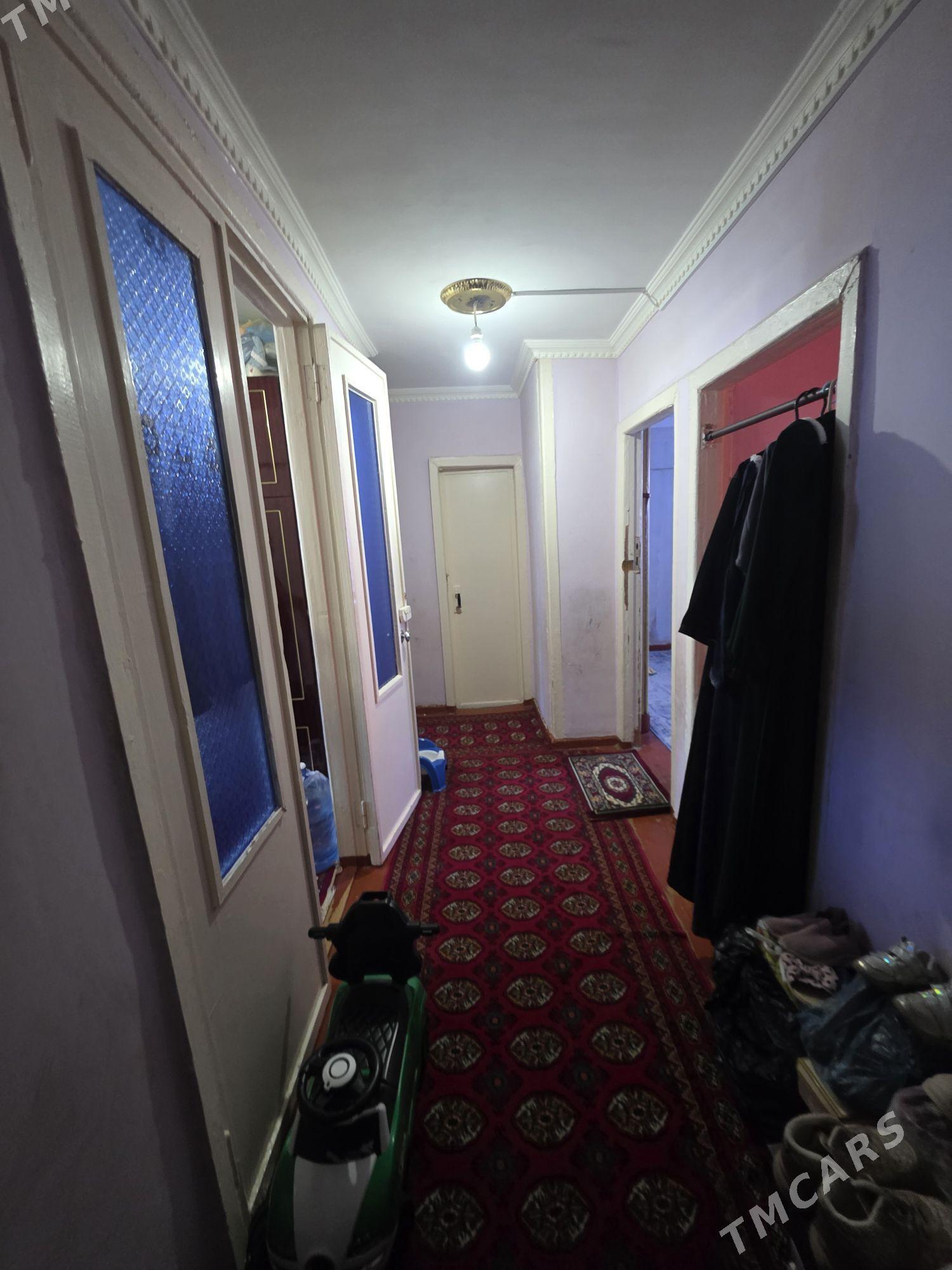 4mkr 3et 3kom/4мкр 3эт 3ком - 4 мкр - img 1