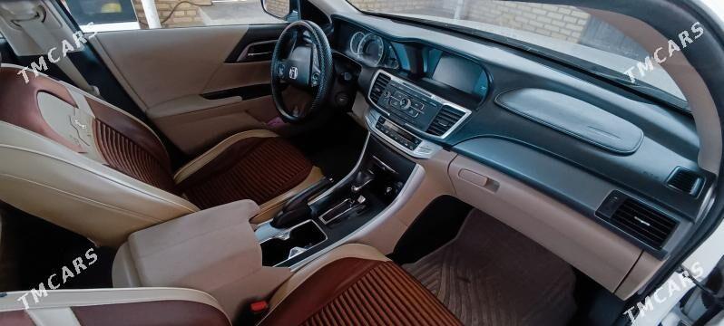 Honda Accord 2013 - 179 000 TMT - Мары - img 1