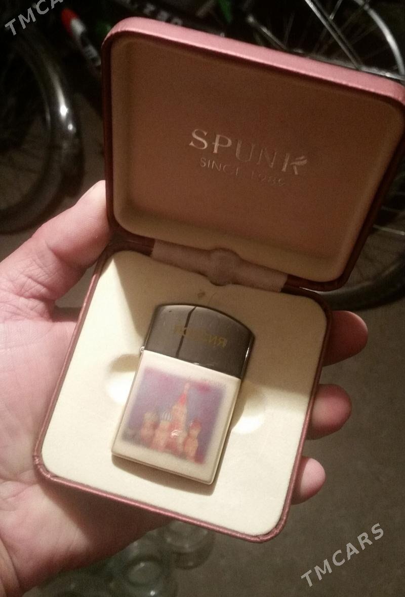 ЗАЖЕКЛКА ПОДАРОЧНАЯ - Туркменабат - img 1