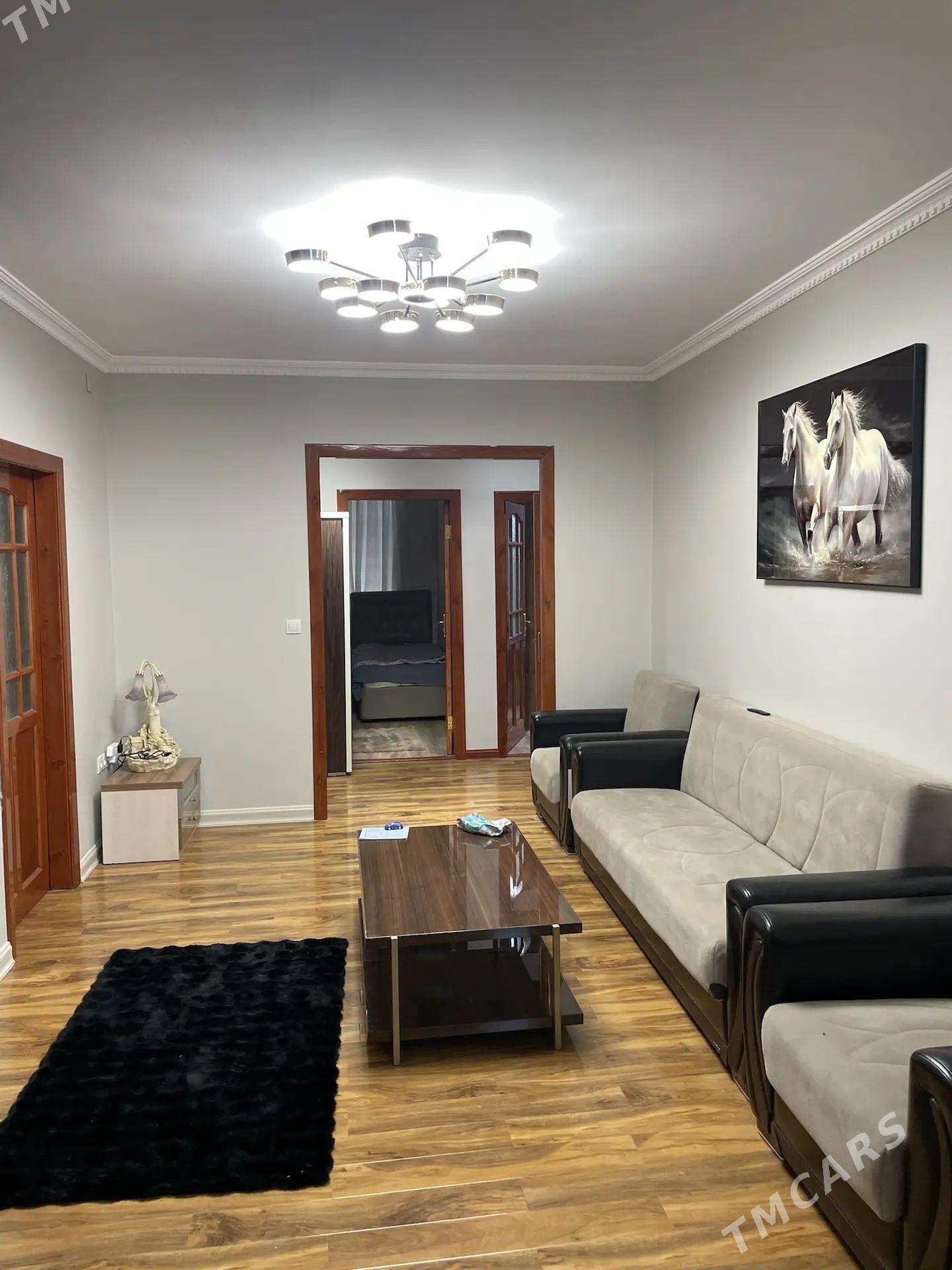 Sentralny mikrayon - Туркменабат - img 1