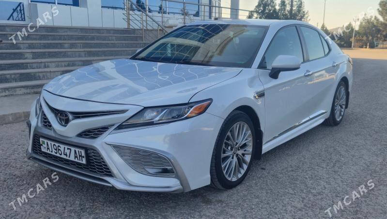 Toyota Camry 2020 - 310 000 TMT - Теджен - img 1
