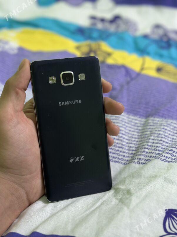 Samsung A5 - 30 mkr - img 1
