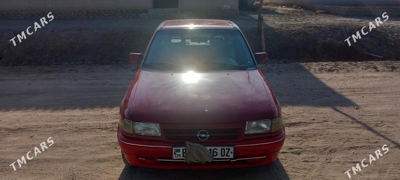 Opel Astra 1994 - 24 000 TMT - Шабатский этрап - img 1