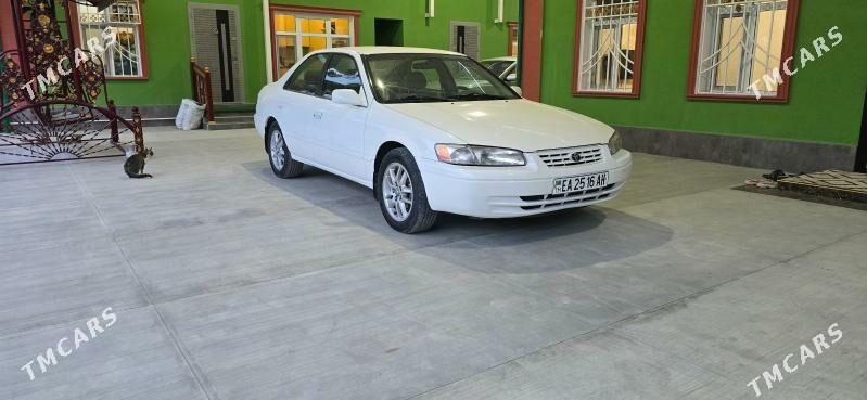 Toyota Camry 1999 - 145 000 TMT - Бахарден - img 1