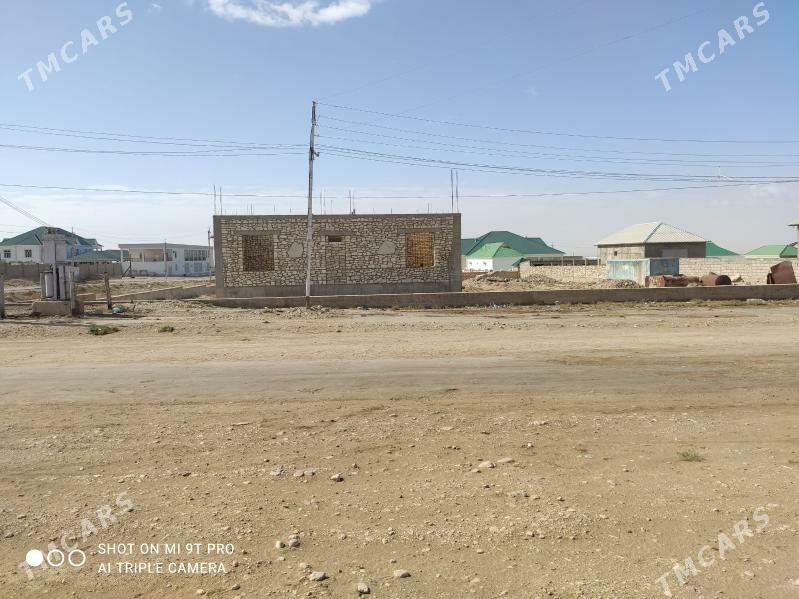 Nebitchi 13 jay 57 - Balkanabat - img 1