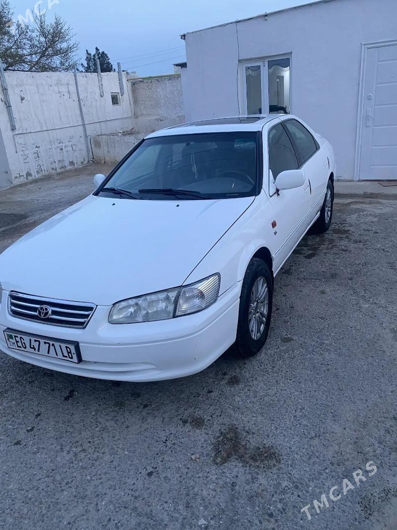 Toyota Camry 2001 - 180 000 TMT - Türkmenbaşy - img 1