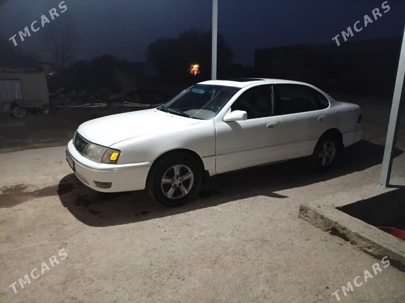 Toyota Avalon 1998 - 140 000 TMT - Гурбансолтан Едже - img 1