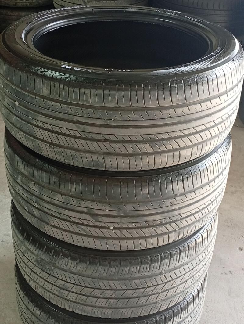 235 45 18 Yokohama 1 500 TMT - Garadamak - img 1