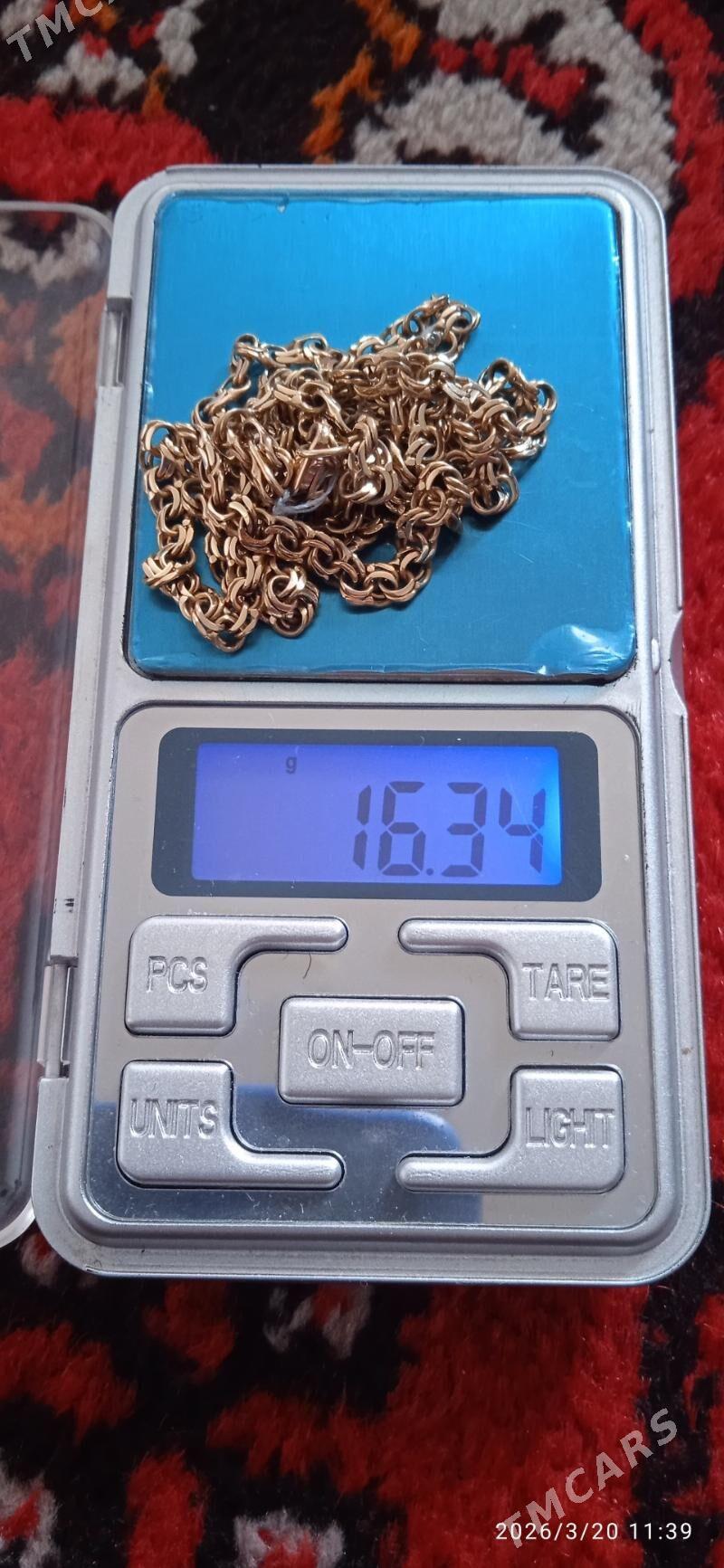 gyzyl boýun - Änew - img 1