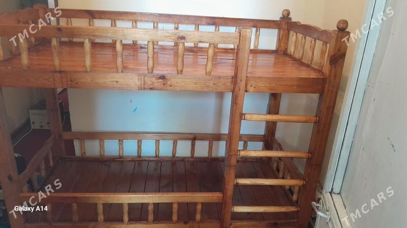 2 gatly krowat - Büzmeýin - img 1