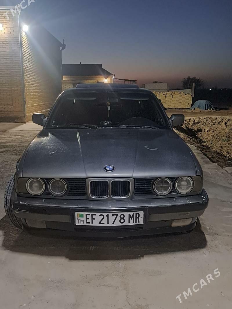 BMW E34 1991 - 40 000 TMT - Мары - img 1