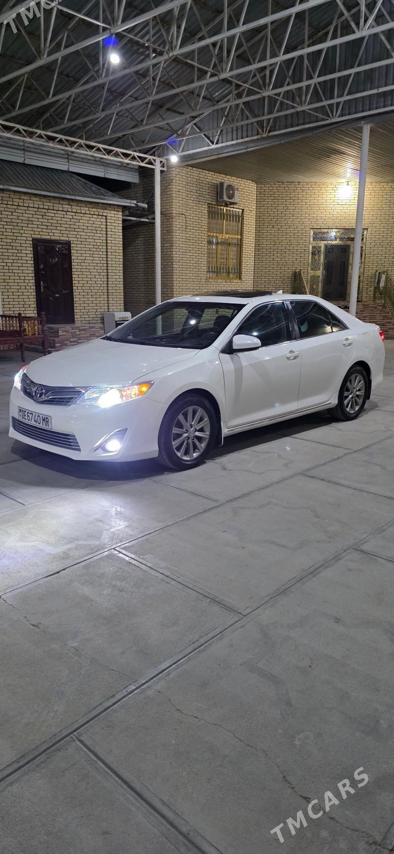 Toyota Camry 2012 - 255 000 TMT - Мары - img 1