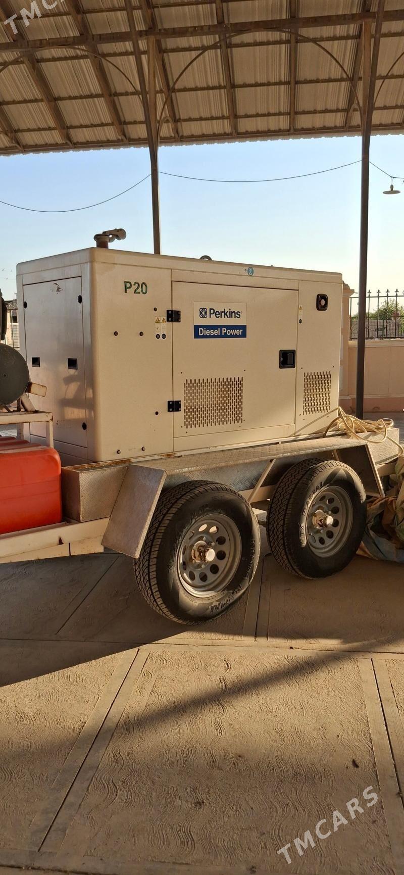 GENERATOR PERKINS - Murgap - img 1