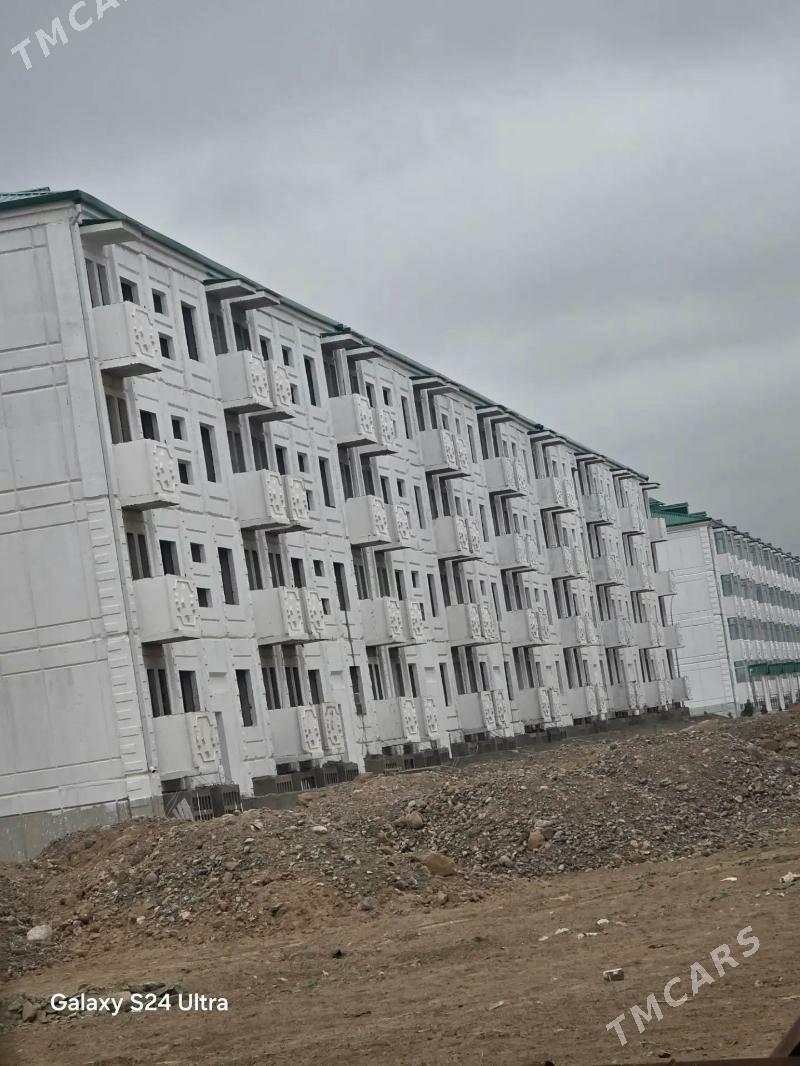 Anew panel 4/2 2 komnat 85m2 - Änew - img 1