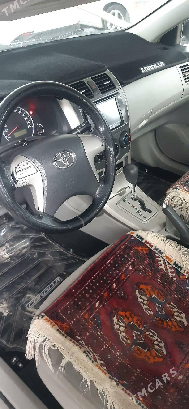 Toyota Corolla 2012 - 205 000 TMT - Ашхабад - img 1