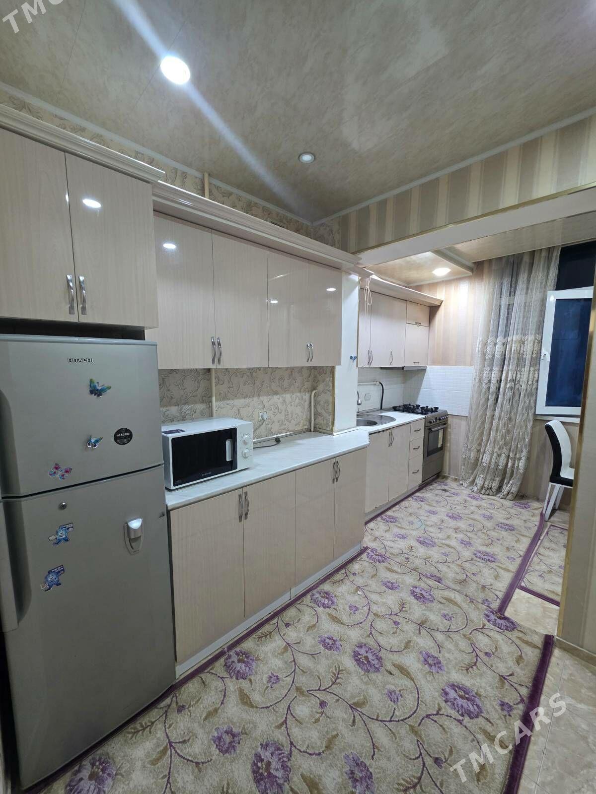 2 komnat 10 mkr Eyesinden - 10 mkr - img 1