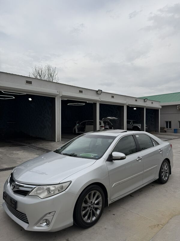 Toyota Camry 2012 - 260 000 TMT - 11 мкр - img 1