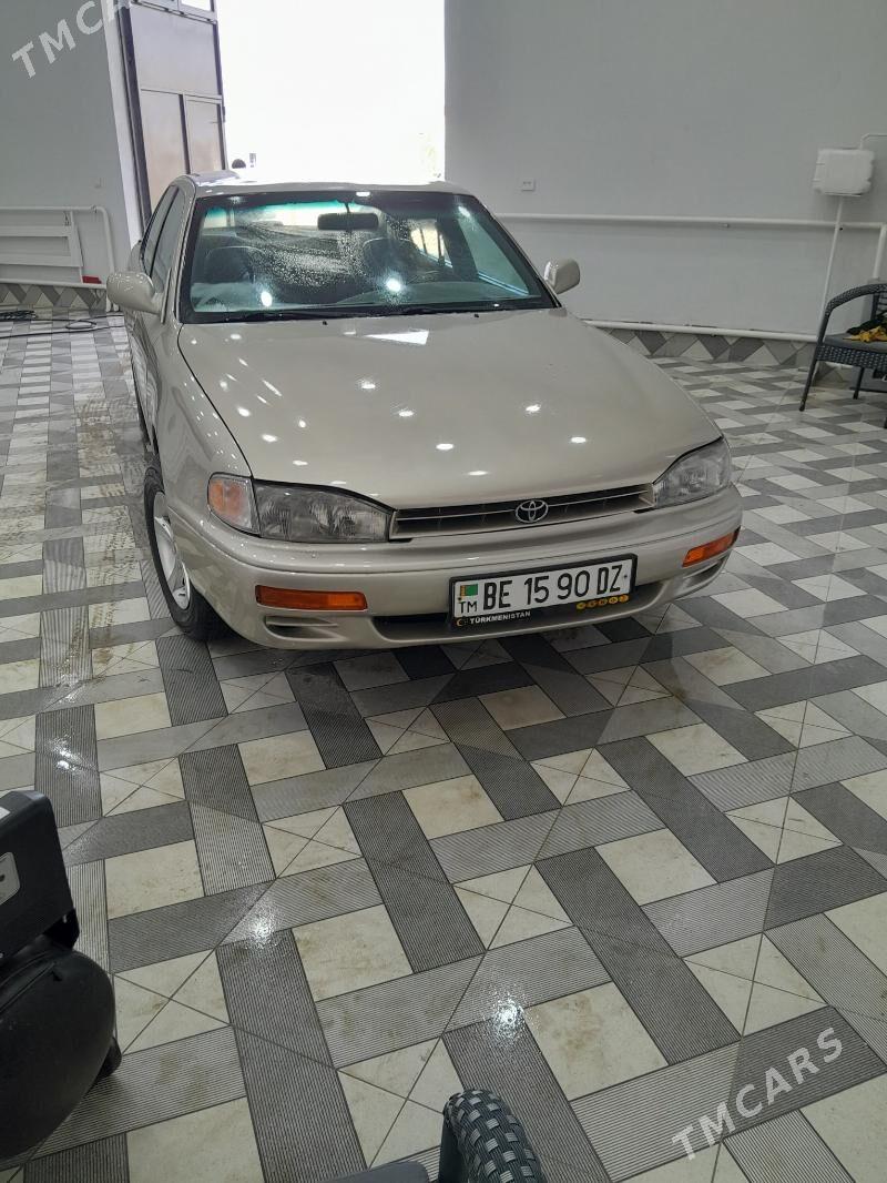 Toyota Camry 1993 - 100 000 TMT - Губадаг - img 1