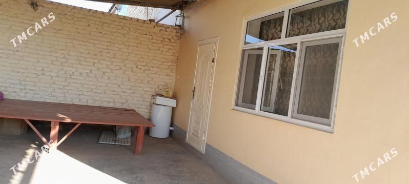 Howly jay Eyesinden satlyk - Огуз хан - img 1