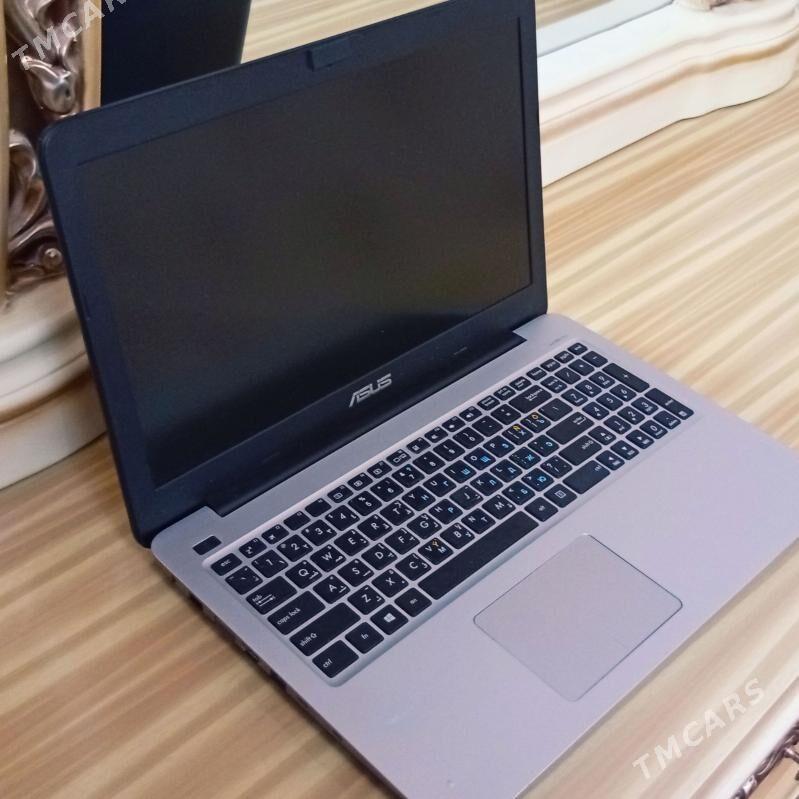 Asus notebook - Sakarçäge - img 1