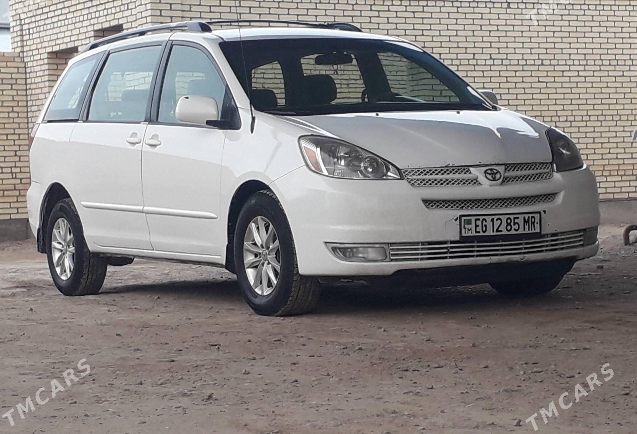 Toyota Sienna 2005 - 230 000 TMT - Векильбазар - img 1