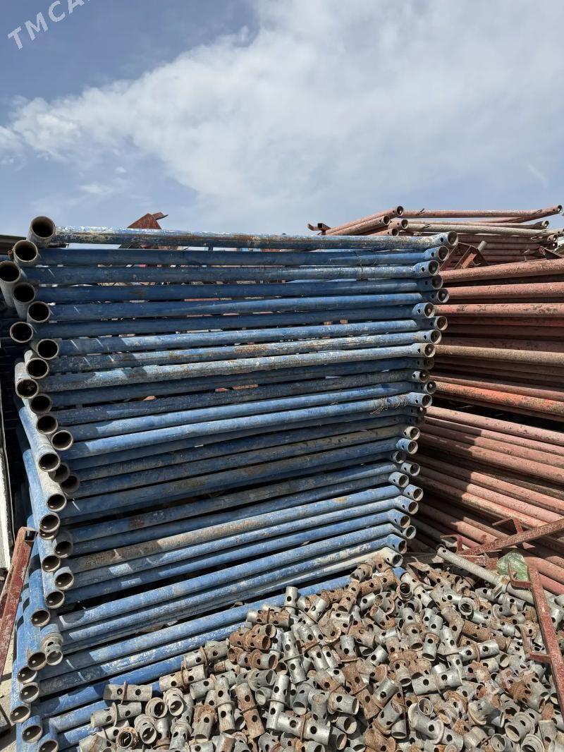 Isgile satlyk - Büzmeýin - img 1