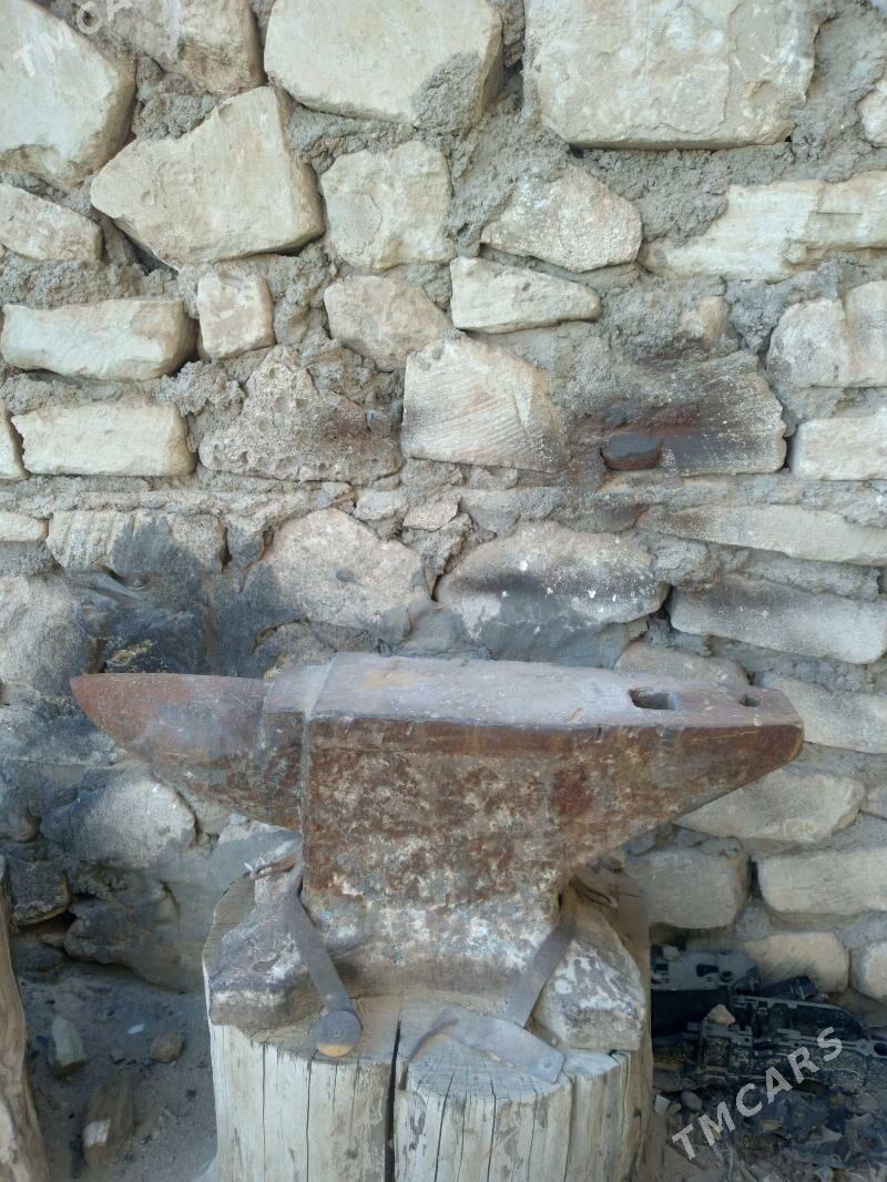 sandal - Türkmenbaşy - img 1