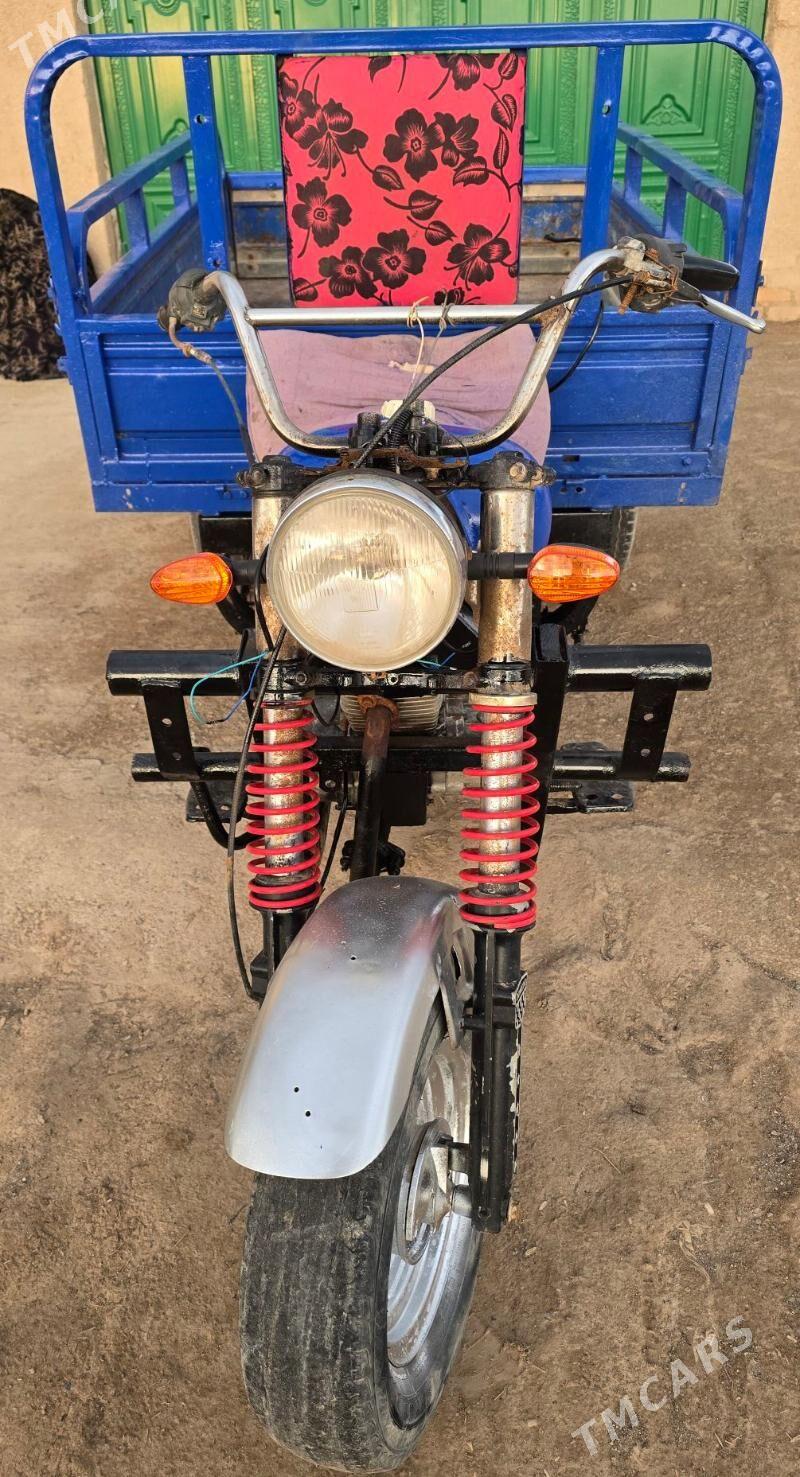 Fekon FK150-8G 2010 - 15 000 TMT - Ruhubelent etraby - img 1