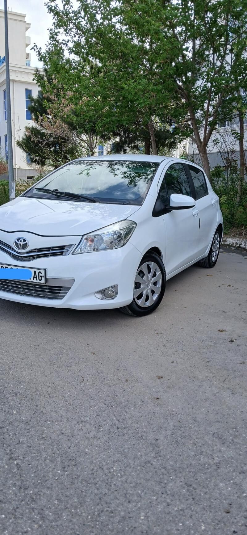 Toyota Yaris 2016 - 159 000 TMT - Ашхабад - img 1