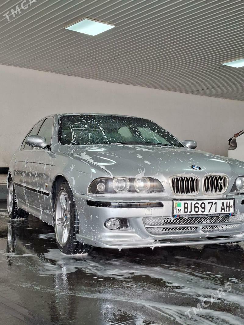 BMW E39 2000 - 135 000 TMT - Кака - img 1