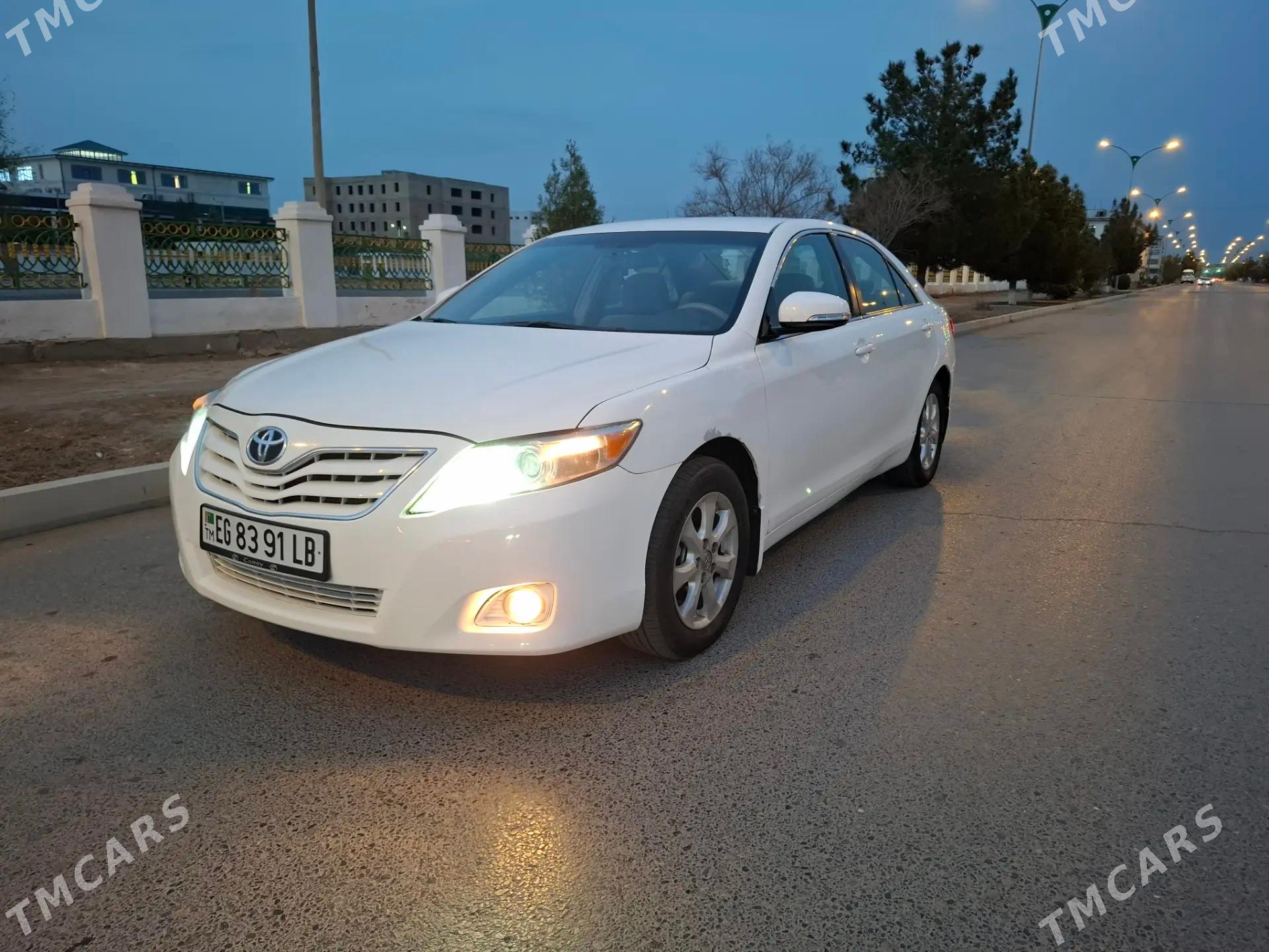 Toyota Camry 2010 - 195 000 TMT - Çärjew - img 1