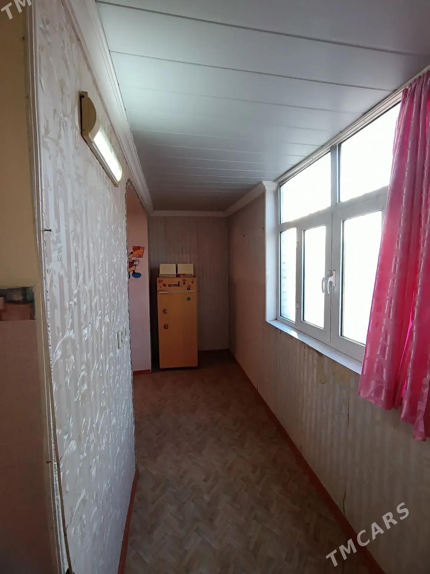 satlyk jay - Mary - img 1