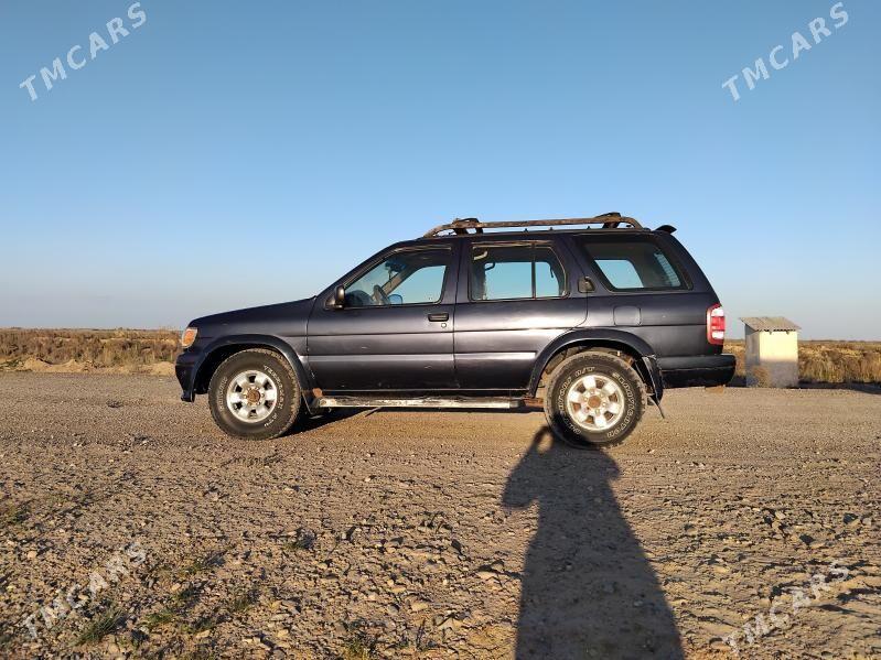 Nissan Pathfinder 1997 - 80 000 TMT - Огуз хан - img 1