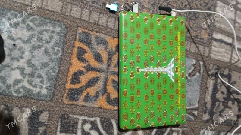 Kampyuter - Болдумсаз - img 1