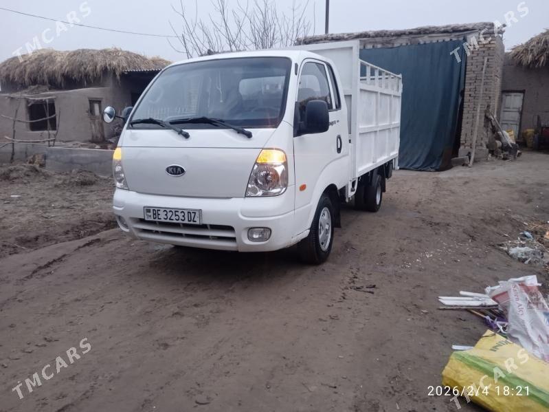 Kia Bongo 2009 - 145 000 TMT - Гурбансолтан Едже - img 1
