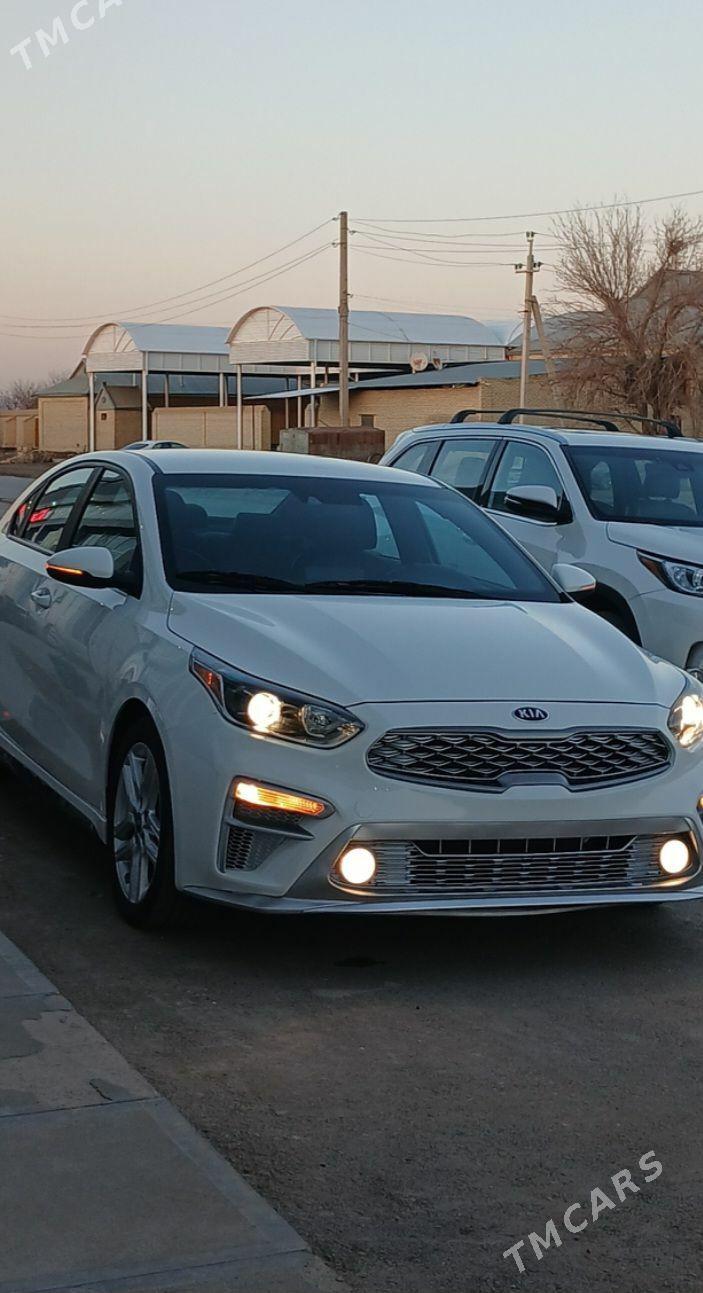 Kia Forte 2021 - 256 000 TMT - Мары - img 1